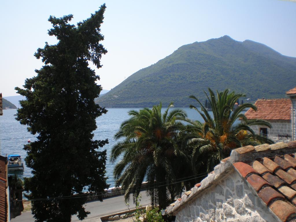 Holiday Home Stone House Perast Kültér fotó