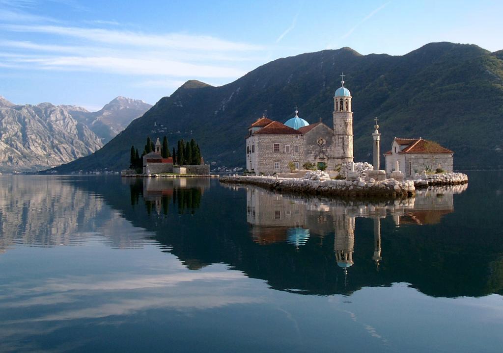 Holiday Home Stone House Perast Kültér fotó